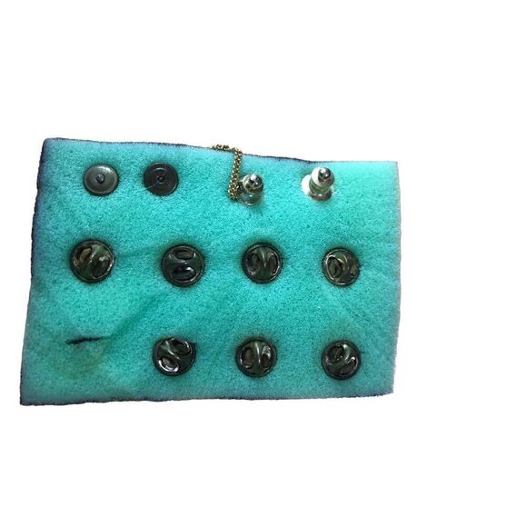 American Legion Pins the Wittnauer Metals Guild Missing One Back - Picture 3 of 4